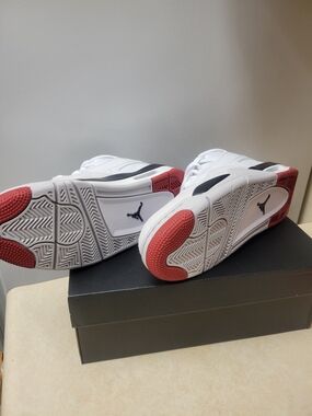 Kids White and Red Basketball Sneakers - Jordan Size 6Y